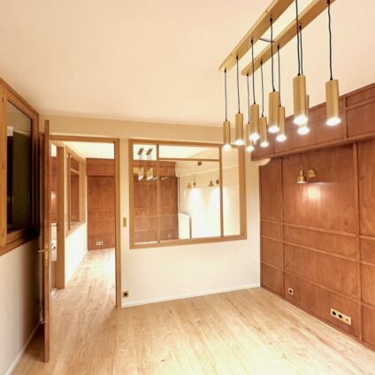 Architecture Décoration aménagement intérieur Coworking rue de Rouen salle placage bois Agence Ducellier Devienne Paris