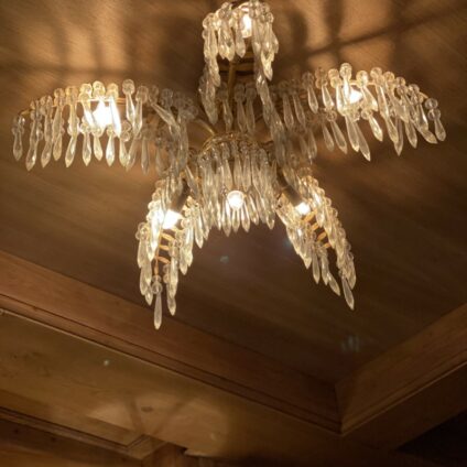 Architecture Décoration aménagement intérieur Hôtel Mont Gascon Luminaire Lustre