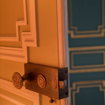 Architecture Décoration aménagement intérieur Hôtel Mont Gascon poignée porte