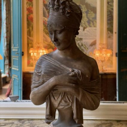 Architecture Décoration aménagement intérieur Hôtel Mont Gascon Statue