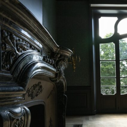 Architecture Décoration aménagement intérieur Château Saint Léger Cheminée Agence Ducellier Devienne Paris