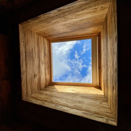Cabinet Ducellier Devienne Architecture Décoration aménagement intérieur Verbier Suisse Fenêtre puit de lumière
